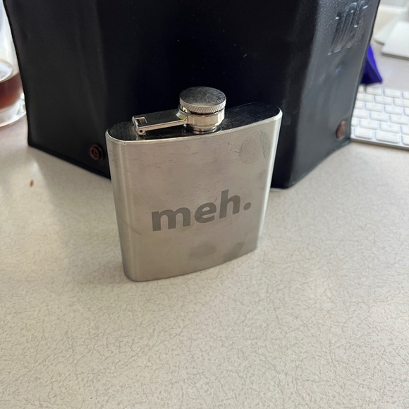 'MEH" Stainless Flask - Picture 1 of 1